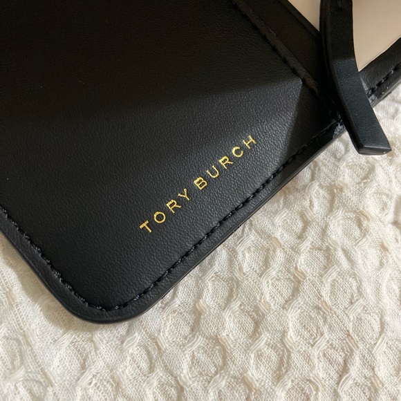 ❌SOLD❌ ✨NWT✨ Tory Burch Willa Quilted Medium Wallet - Picture 5 of 5